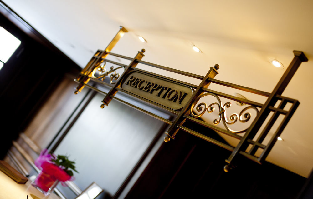 Hera Hotel Athene